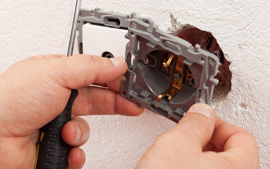 électricien maintenance Montreuil